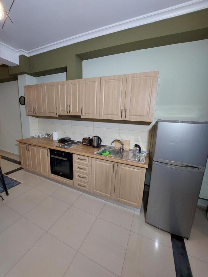 Vila Tafa Apartments Ap3 Тирана Экстерьер фото