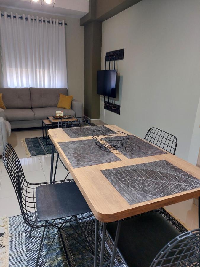 Vila Tafa Apartments Ap3 Тирана Экстерьер фото